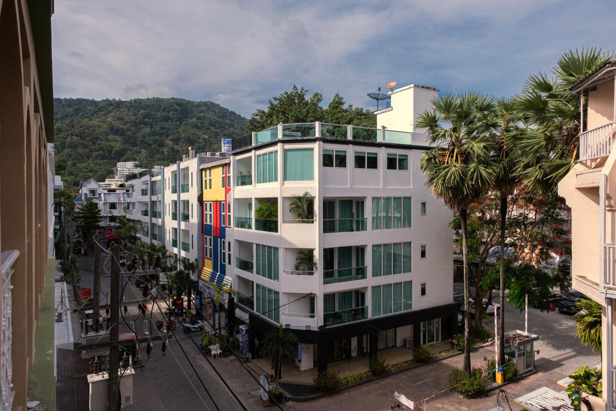 Grand Orlov Apart Hotel Patong Extérieur photo