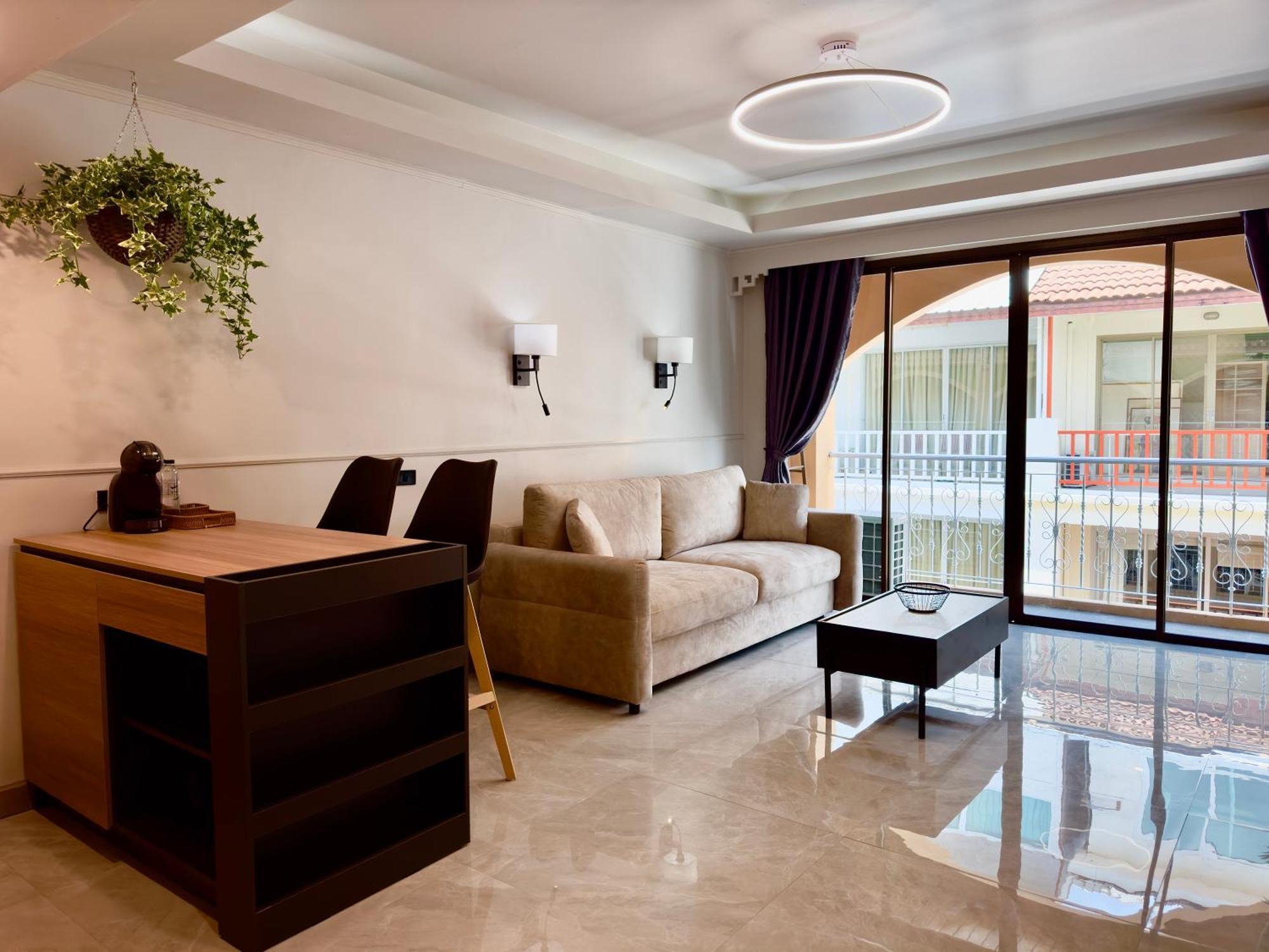 Grand Orlov Apart Hotel Patong Extérieur photo